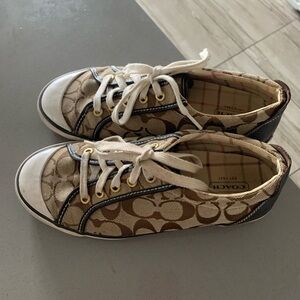 Vintage Coach sneaker